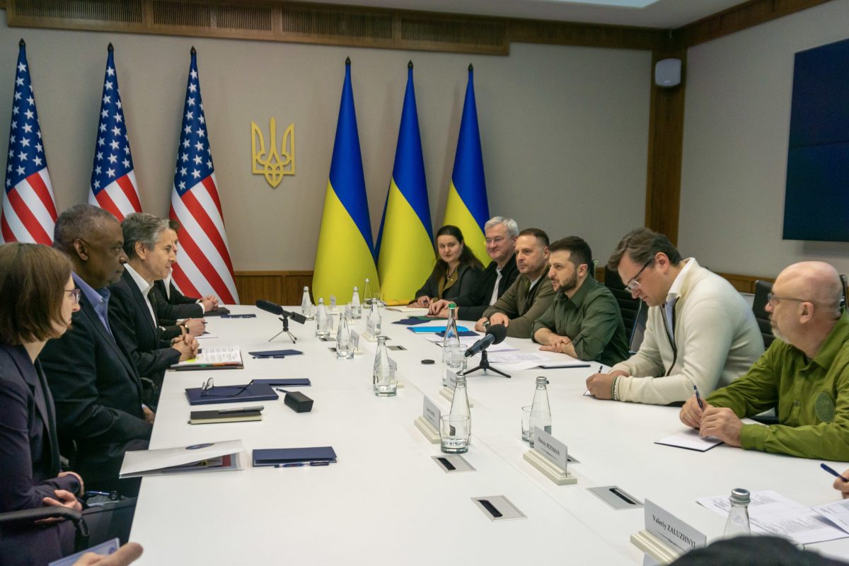 US Secretary of Defense and Secretary of State visit Ukrainian President