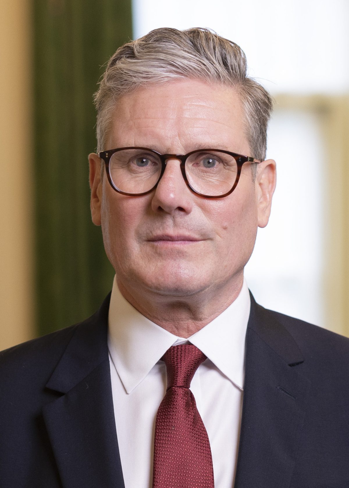 Prime Minister Keir Starmer official portrait