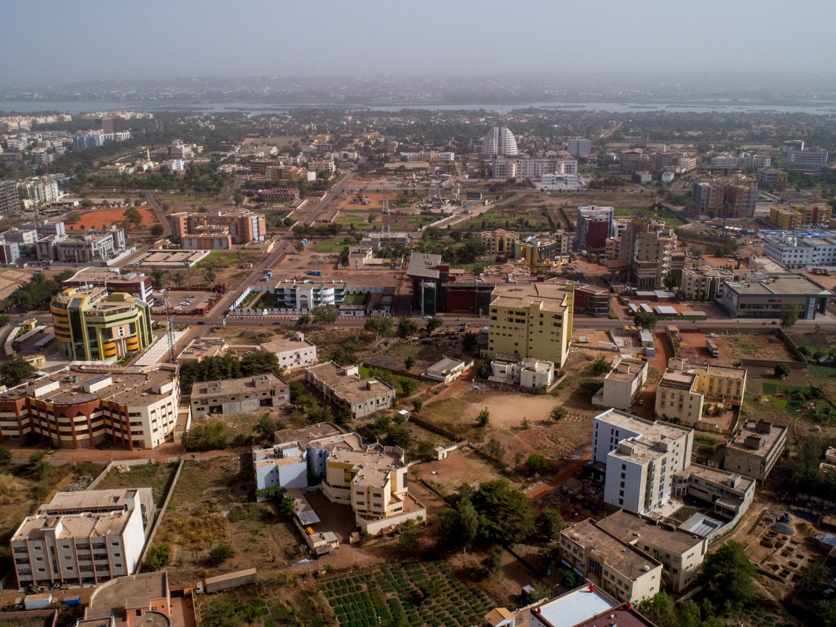 Aerial view of the ACI 2000 neighbourhood in Bamako, Mali, with the Niger River in the background
