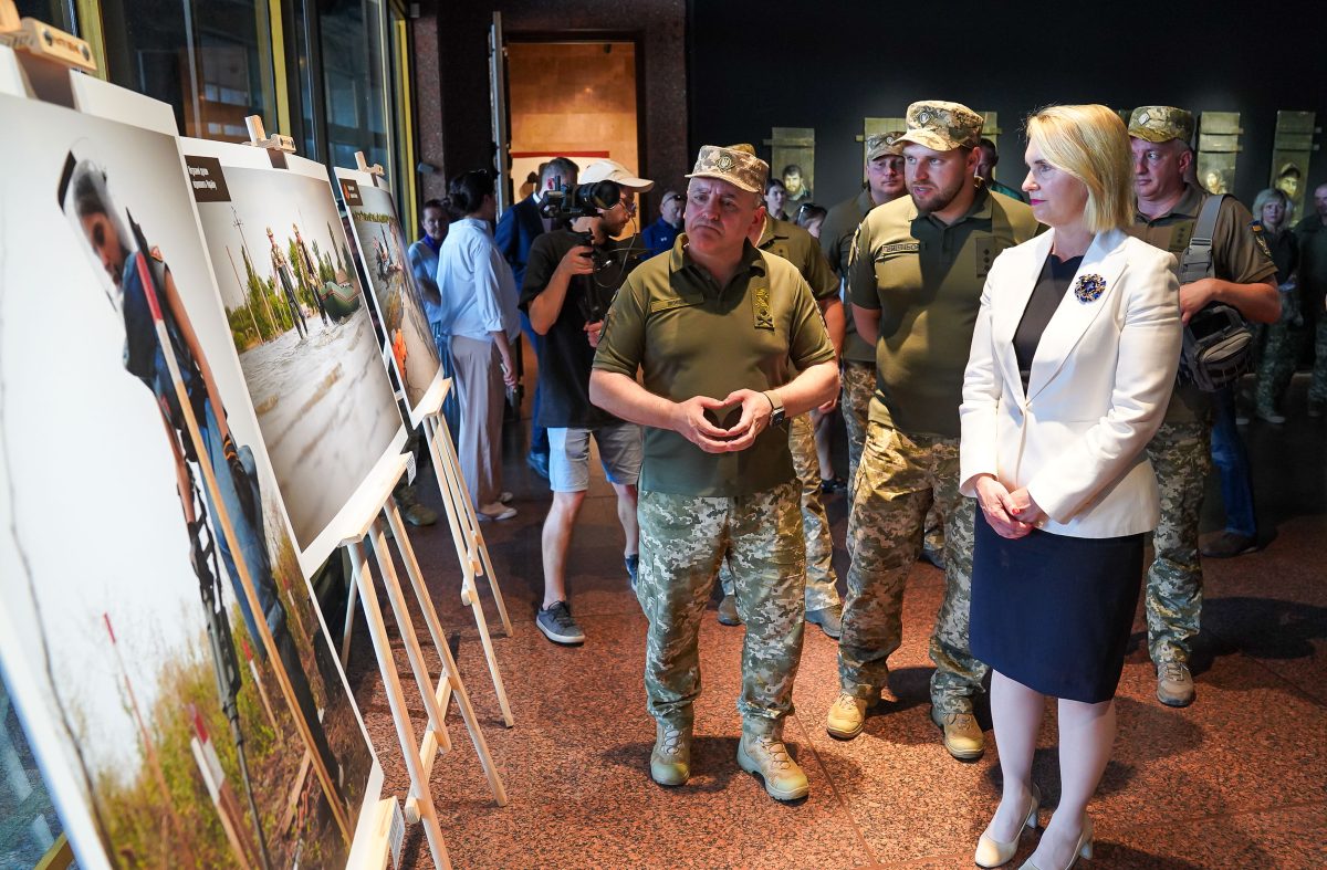 Ukrainian soldiers receive demining equipment in 2024 during the Russia-Ukraine war