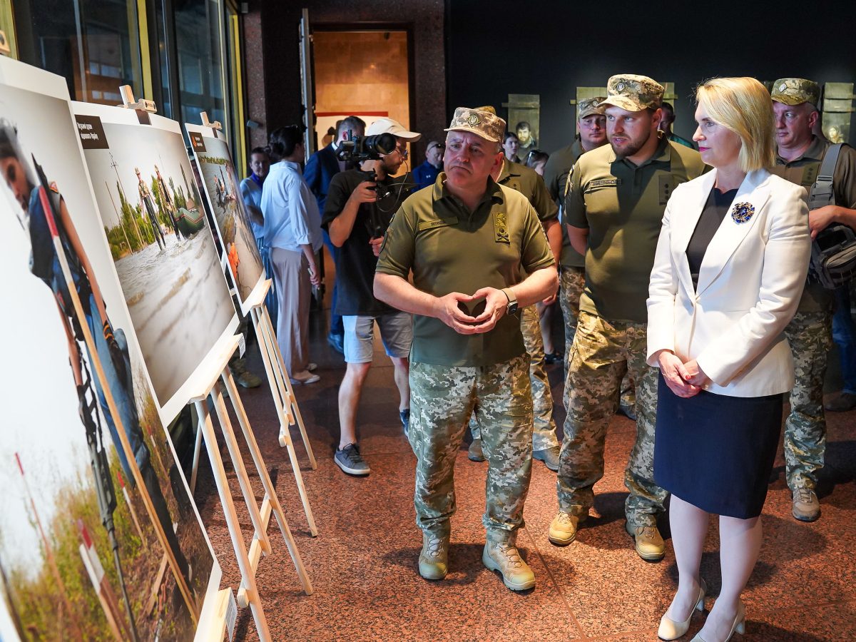 Ukrainian soldiers receive demining equipment in 2024 during the Russia-Ukraine war